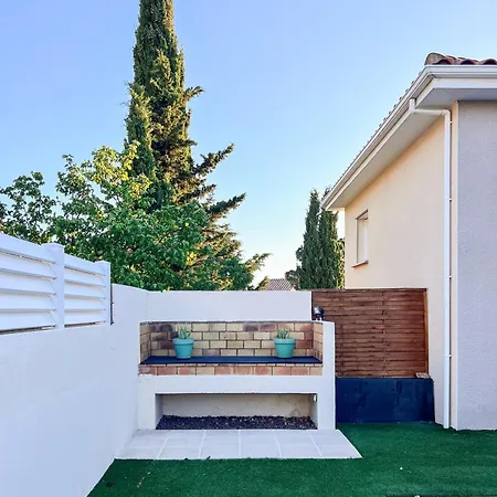 Grande Maison Moderne Avec Piscine 10 Personnes Villa *